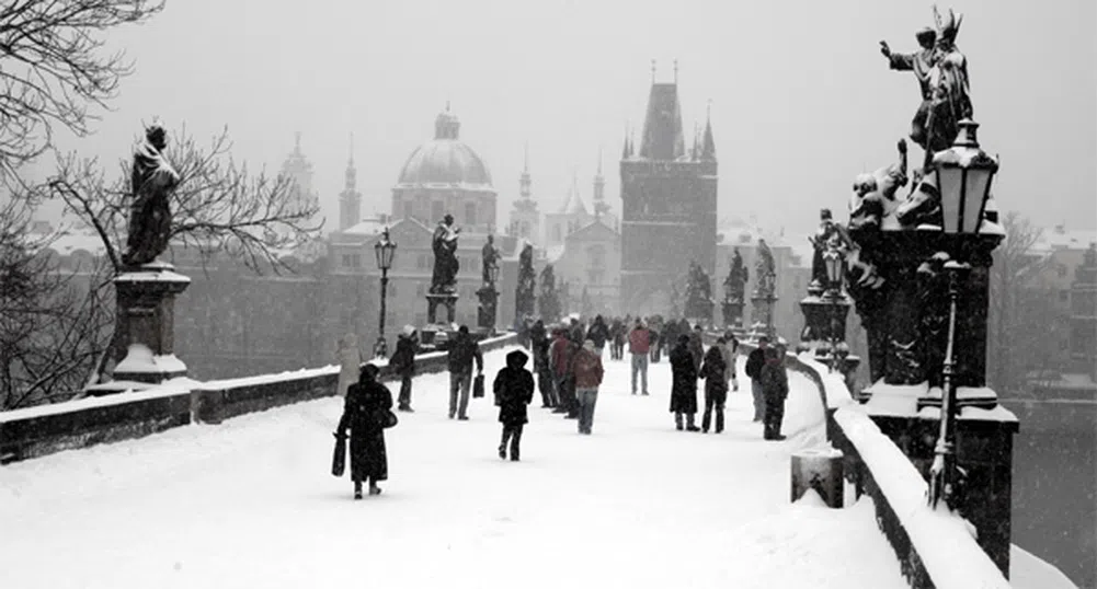 В Чехия вали сняг, натрупа покривка от 15 см