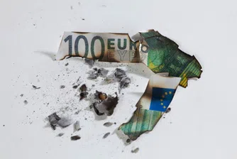 Фалитът на Гърция би струвал 1 трлн. евро на международната икономика