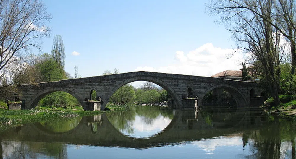 Български чудеса: Мостът, в който е зазидана Струма невеста