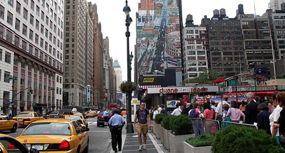 Съдебна битка за 14-стайния апартамент на Тито в Ню Йорк