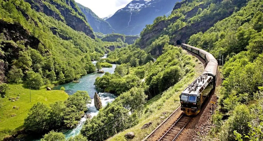 Най-добрите влакови пътешествия в света