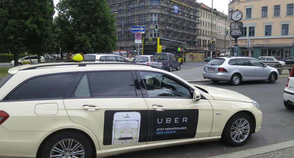 Uber спира временно услугите си в Абу Даби