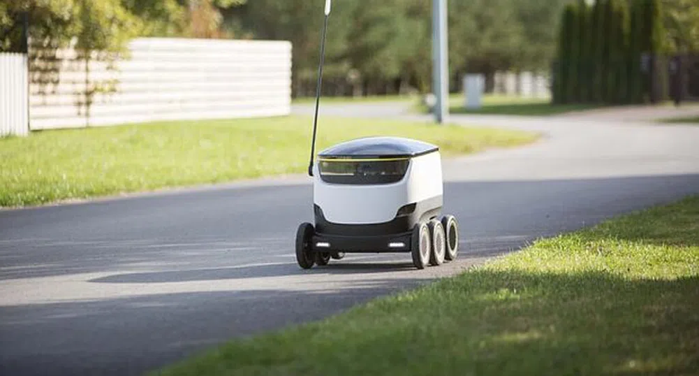 Поглед в бъдещето: Робот ще доставя пратките ни