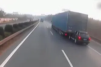 Камион влачи наркодилър с Porsche близо 10 км (видео)
