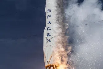 Ракета на Space X експлоадира преди планирано изстрелване