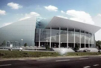 Калистратов: Строежът на спортната зала в София не е спрян