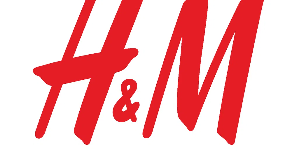 Печалбата на H&M се сви минимално