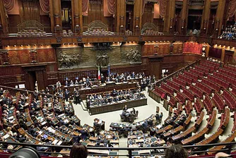 Италианският премиер поиска от парламента вот на доверие