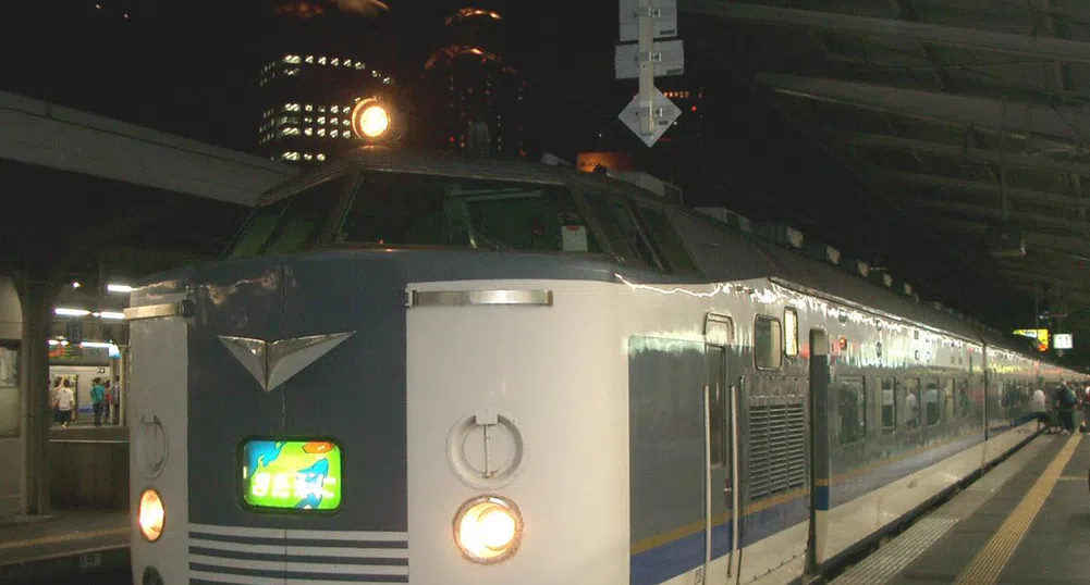Шеф на японска жп компания се самоуби след катастрофа