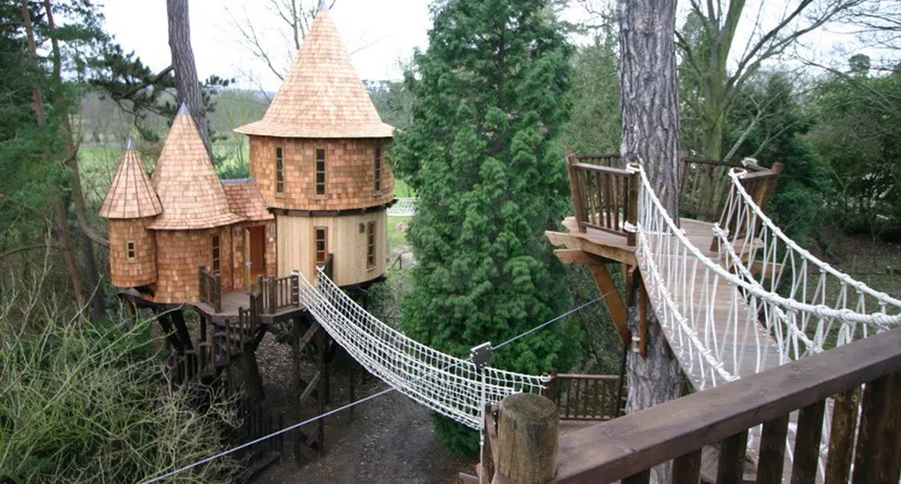 Невероятни жилища: замък на дърво