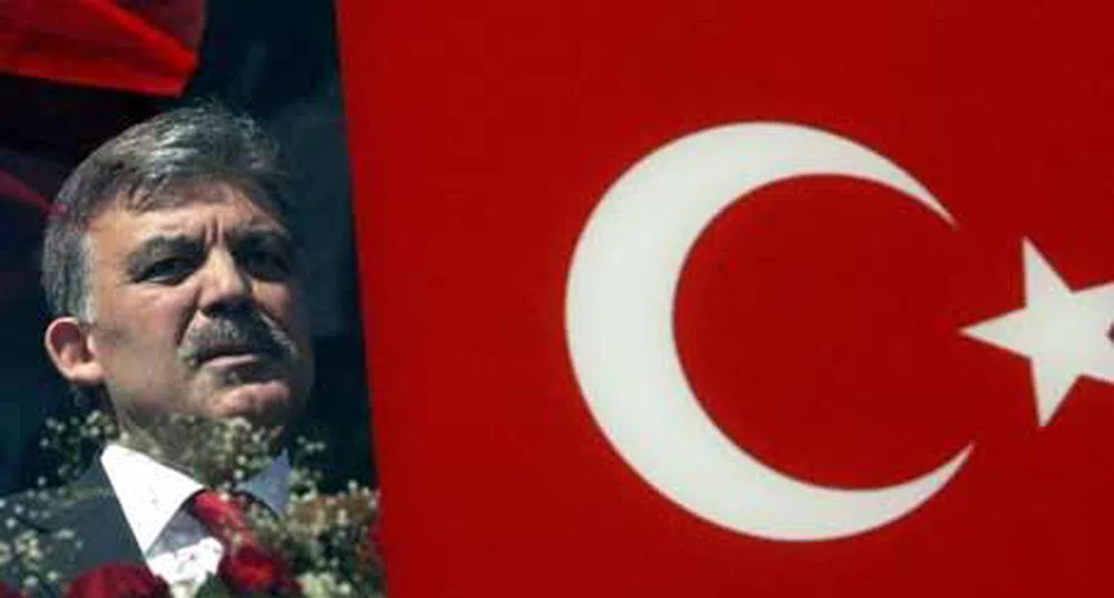 Туркиня получи условна присъда за обида към президента