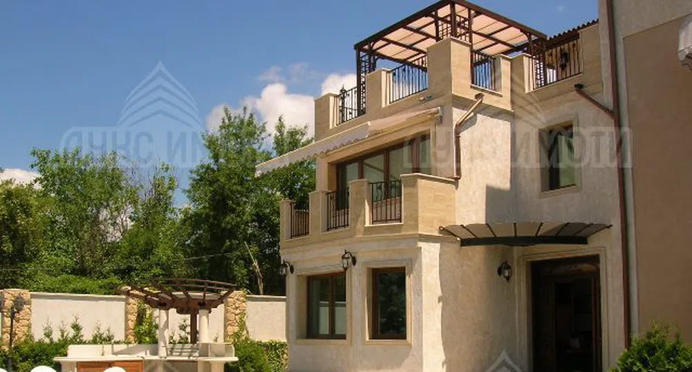 Имот на седмицата: къща „Бутик“ за 1.2 млн. евро във Варна