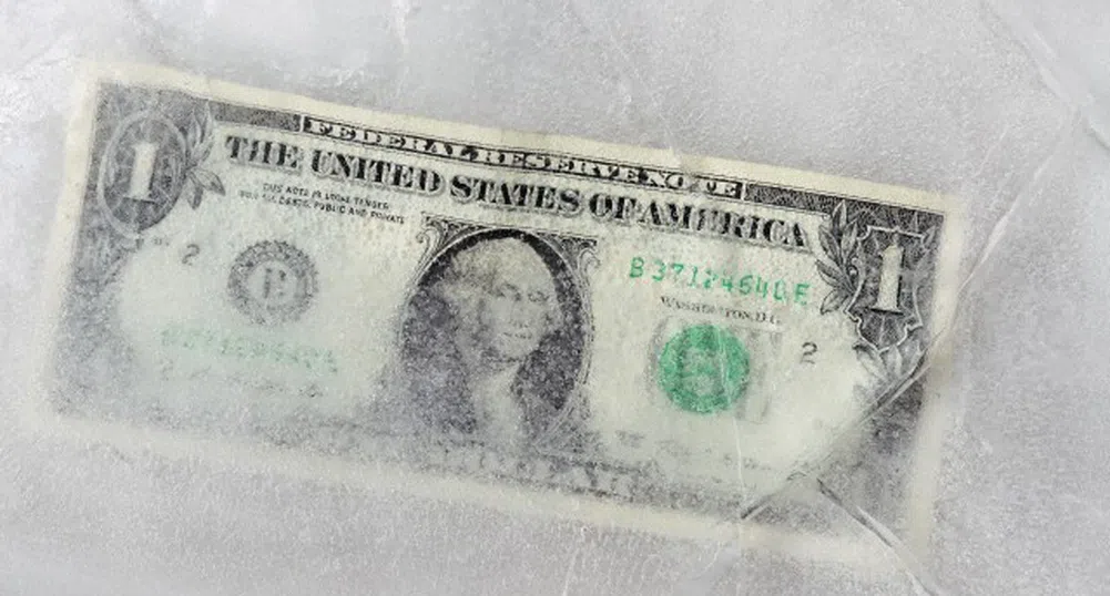 Доларът с близо 7-годишен връх спрямо йената