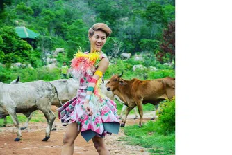 Как 17-годишен тайландец промени модата с уникалния си стил?