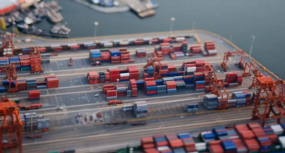 Пристанище Варна обработи с 10% повече товари до август