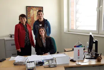 Ученици и студенти станаха „мениджъри за един ден” в Бош