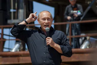 Какво е първото съобщение на Владимир Путин в Twitter?