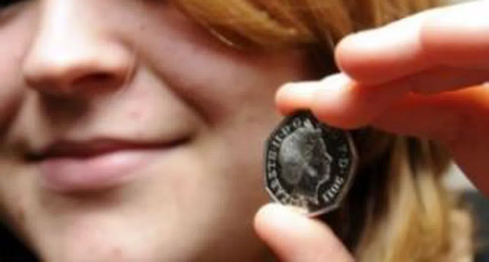 Британска студентка намери монета от бъдещето