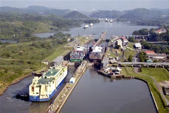 Започва разширяването на Панамския канал