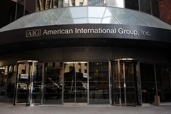 AIG продава дял за 6 млрд. долара в AIA