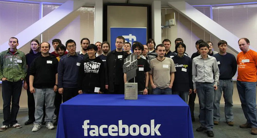 Facebook провежда турнир за хакери