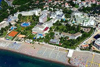 Трима руснаци купили половината черногорско крайбрежие