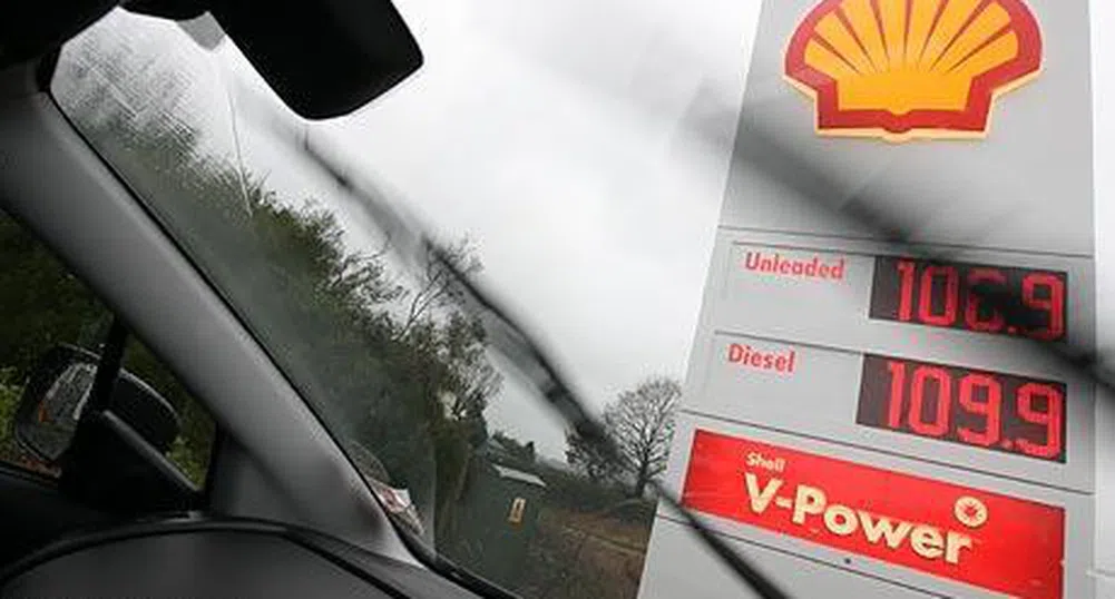 Печалбите на Shell спаднаха с 62% за Q3