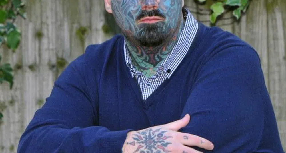 Какви проблеми има най-татуираният мъж в Англия