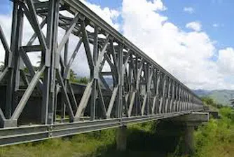 Турски крадци на метали отнесоха 22-тонен мост