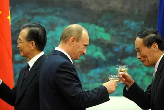 Китай и Русия подписаха сделки за 7 млрд. долара