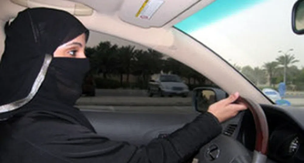 В Саудитска Арабия жените се борят за волана на колата