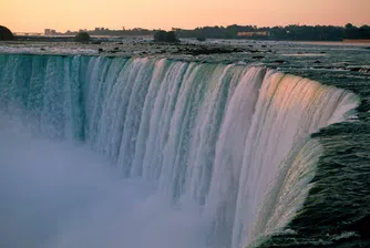 Ниагарският водопад, заснет от въздуха