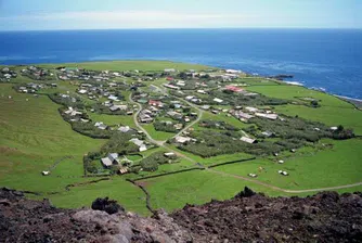 Най-отдалеченият остров в света предлага работа-мечта за фермери