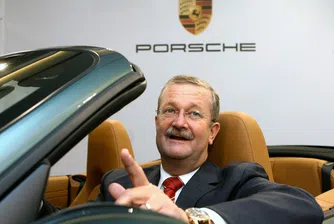 Бившият шеф на Porsche на съд за манипулация на акциите на VW