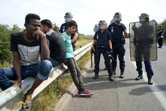 Тежки преговори в Брюксел между ЕС и Турция за бежанците