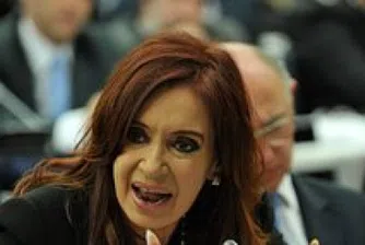 Включен микрофон хвана уругвайския президент да нарича колежка вещица