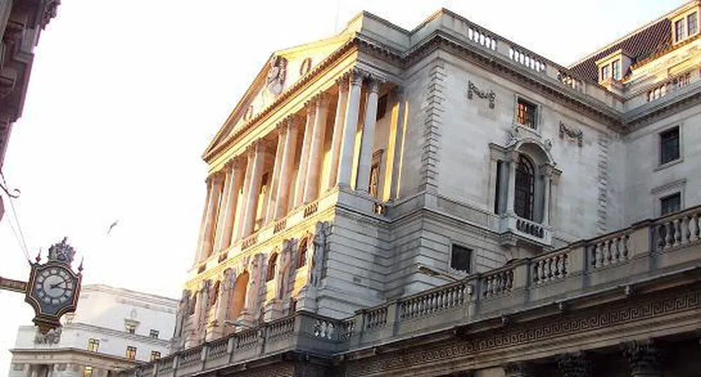 Английската централна банка укроти стерлинга