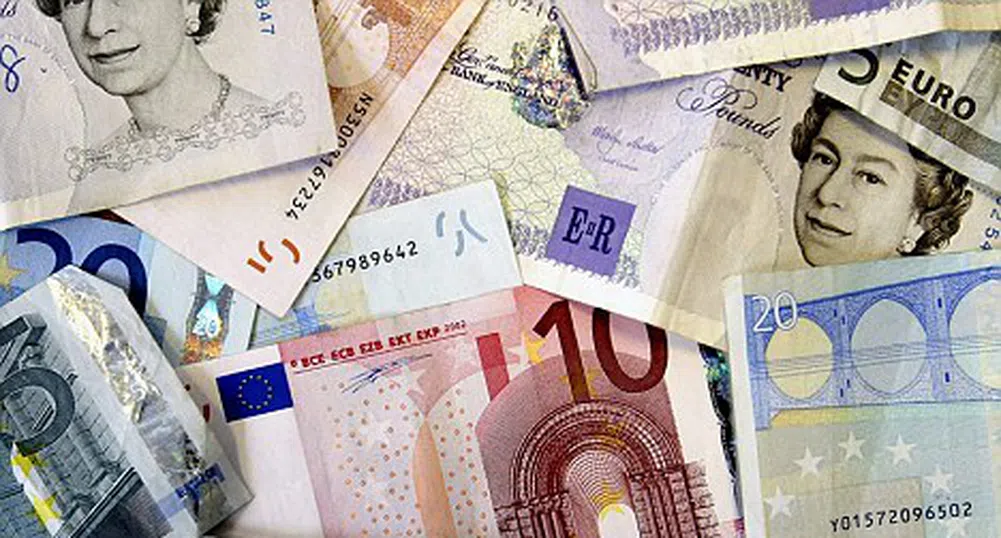 Паундът със 17-месечен връх спрямо еврото