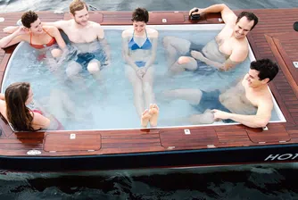 Уникална лодка джакузи