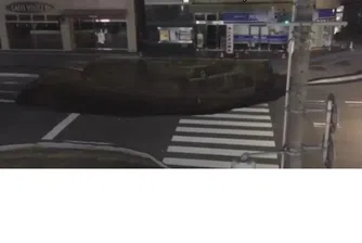 Гигантска дупка погълна петлентова улица в Япония