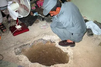 Афганистански затворници избягали през тунел копан 5 месеца