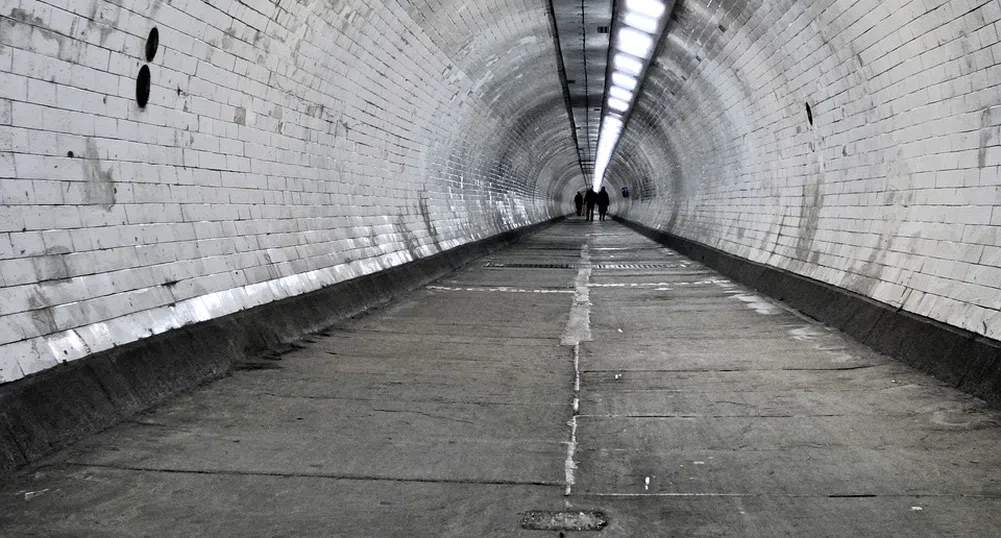 Историята на първия тунел под река в света