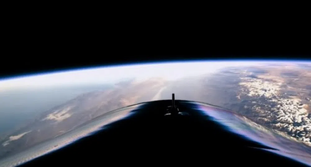 Ричард Брансън ще лети до Космоса на 11 юли