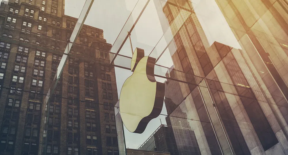 Apple ще инвестира милиарди в САЩ
