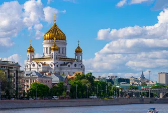 Катедралата в Москва, която беше плувен басейн