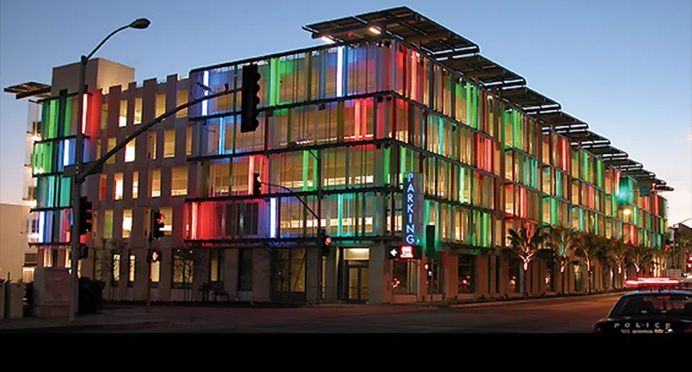 13 -те най-цветни сгради в света