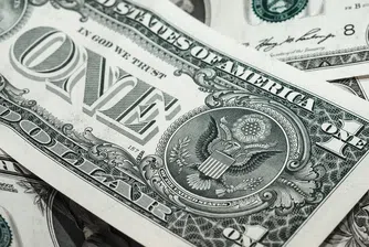 Доларът поскъпва след оптимистичните данни за щатската икономика