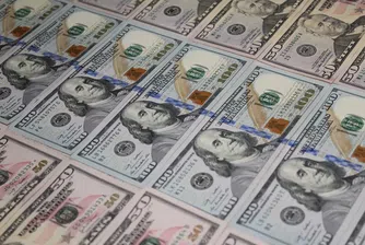 Доларът удари тримесечно дъно спрямо останалите основни валути