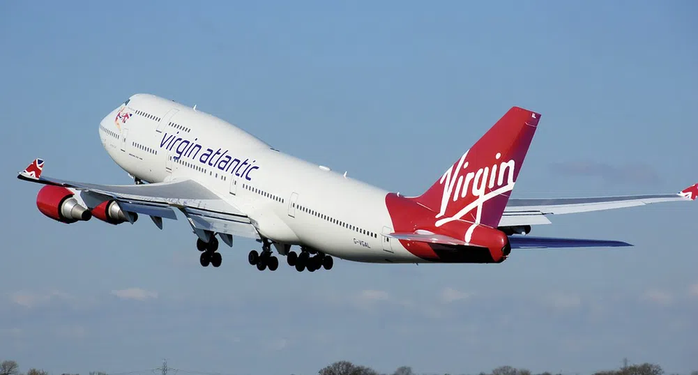Тази авиокомпания насърчава пътниците си да крадат