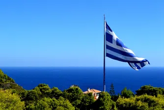 Гърция приключва спасителната си програма. Каква е равносметката?